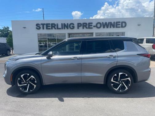2023 Mitsubishi Outlander SEL