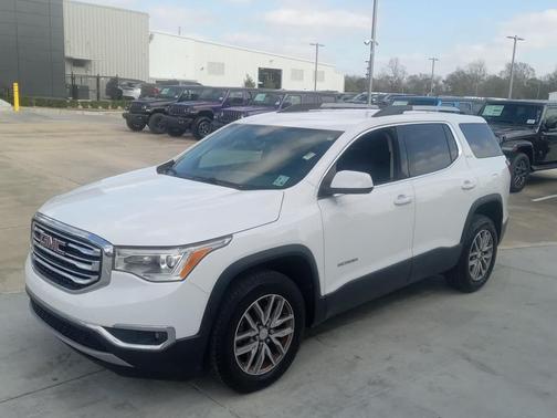 2019 GMC Acadia SLE