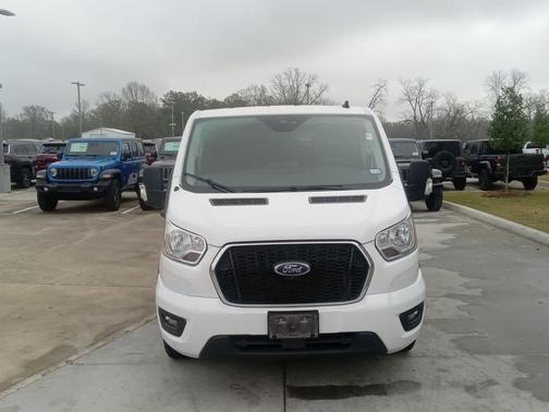 2022 Ford Transit-350 Base