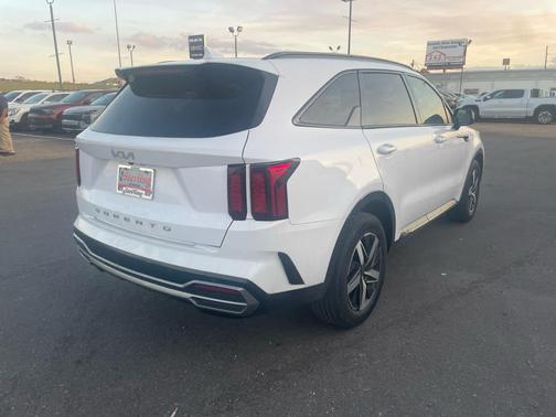 2022 Kia Sorento S