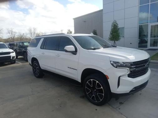 2021 Chevrolet Suburban RST