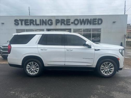 2022 GMC Yukon SLT