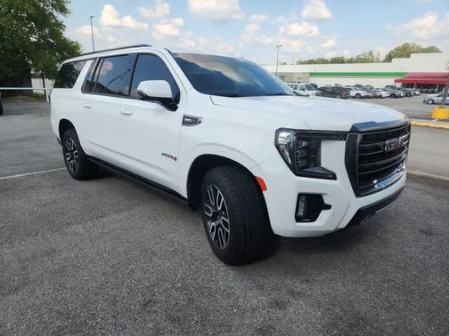 2021 GMC Yukon XL AT4