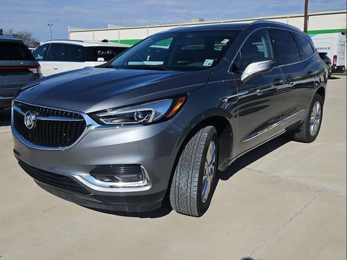 2021 Buick Enclave Essence