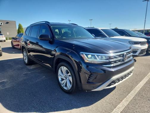 2023 Volkswagen Atlas 3.6L SE w/Technology