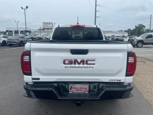 Summit White 2024 GMC Canyon AT4
