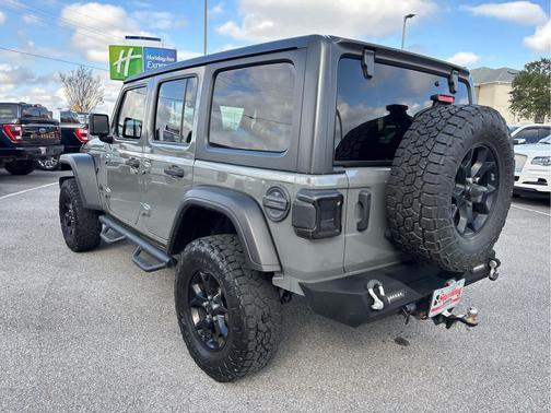 2021 Jeep Wrangler Willys