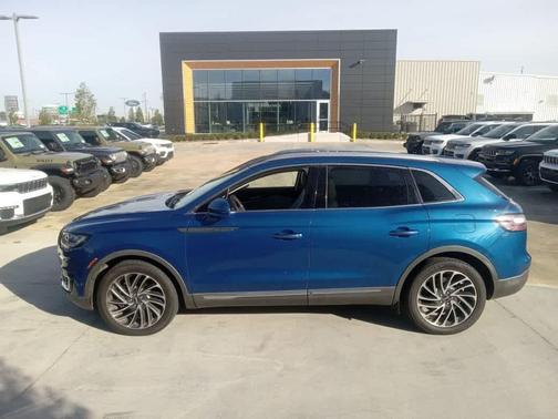 2020 Lincoln Nautilus Reserve