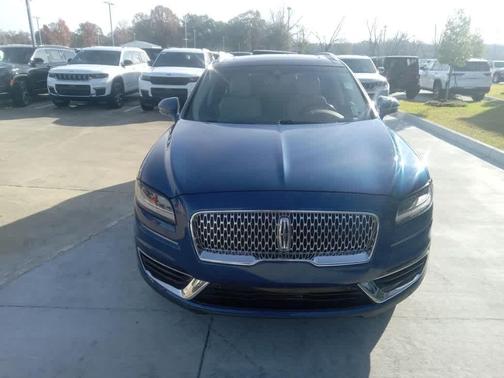 2020 Lincoln Nautilus Reserve