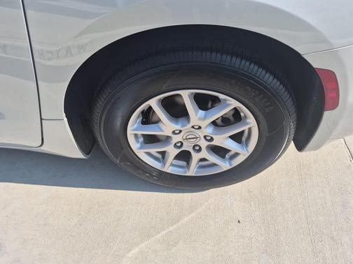 Silver Mist Clearcoat 2024 Chrysler Pacifica Touring L