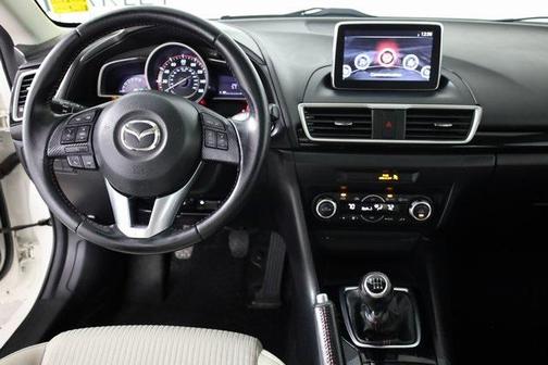 2016 Mazda Mazda3 i Grand Touring