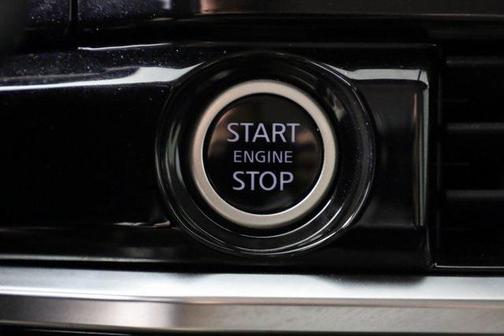 2022 Nissan Pathfinder S 4WD