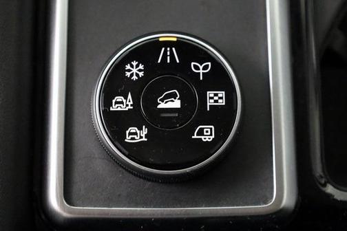2022 Nissan Pathfinder S 4WD