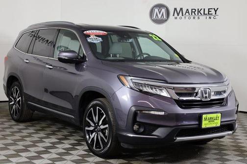 2022 Honda Pilot Touring 8-Passenger