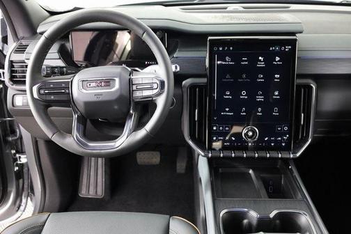 2025 GMC Acadia AWD AT4