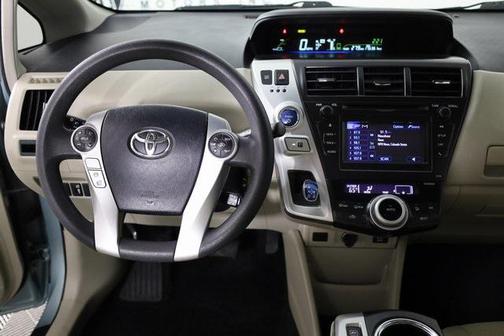 2013 Toyota Prius v Two