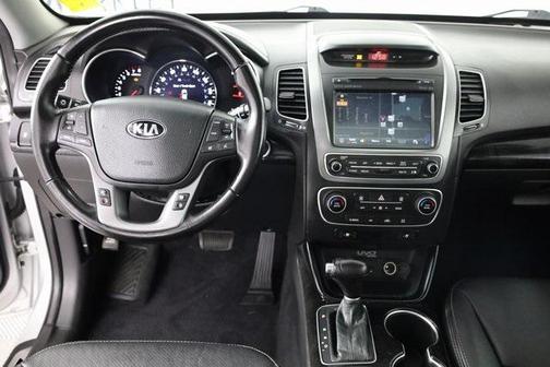 2014 Kia Sorento SX