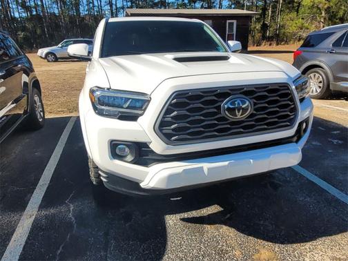 2022 Toyota Tacoma TRD Sport