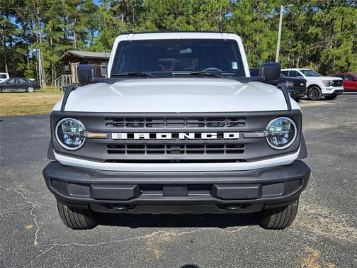 2025 Ford Bronco Base