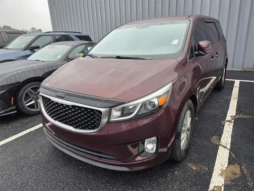 2017 Kia Sedona LX