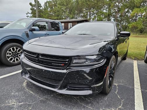 2018 Dodge Charger SXT