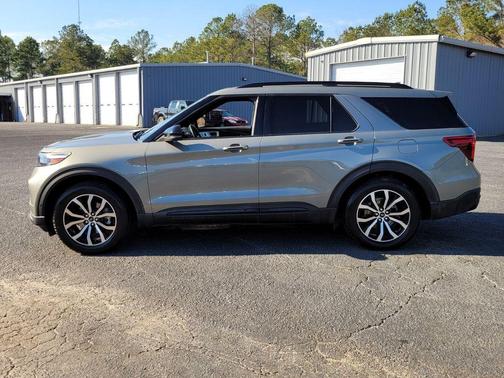 2020 Ford Explorer ST