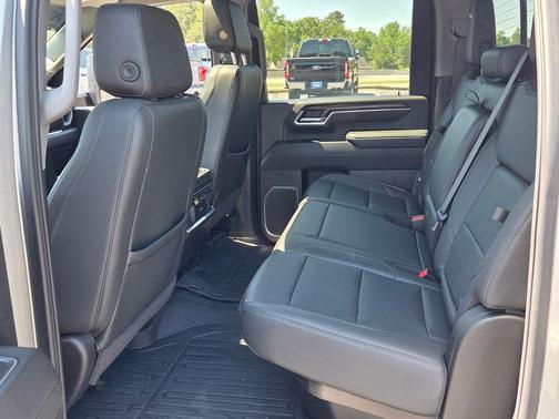 Sterling Metallic 2024 GMC Sierra 2500 SLT