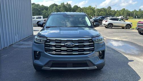 Vapor Blue Metallic 2026 Ford Explorer Active
