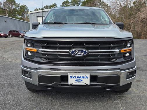 Iconic Silver Metallic 2026 Ford F-150 XLT