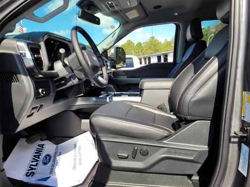 2025 Ford F-350 Lariat