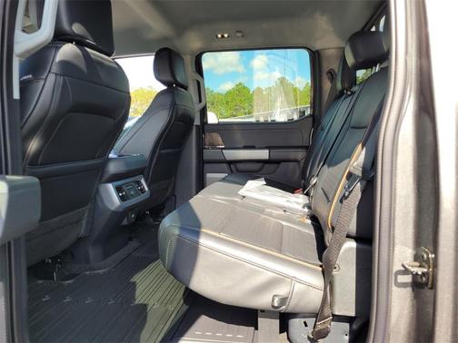 2025 Ford F-350 Lariat