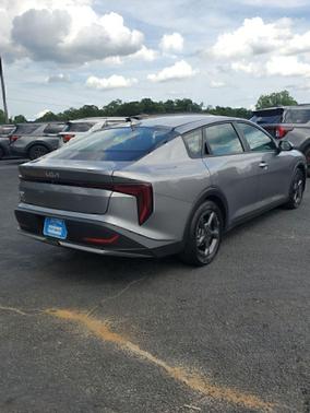 Steel Gray 2025 Kia K4 LXS
