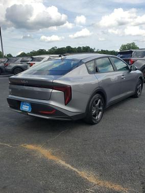 Steel Gray 2025 Kia K4 LXS
