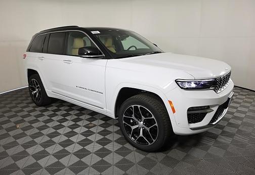 2025 Jeep Grand Cherokee Summit