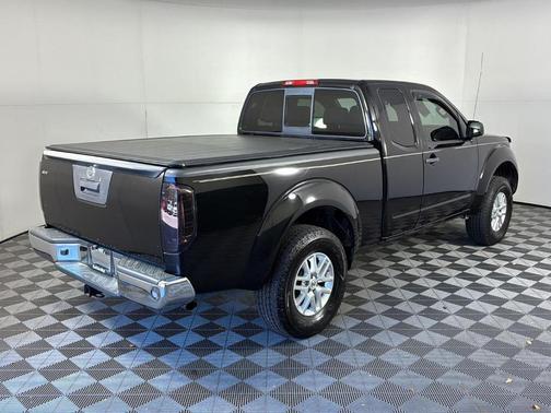Super Black 2014 Nissan Frontier SV
