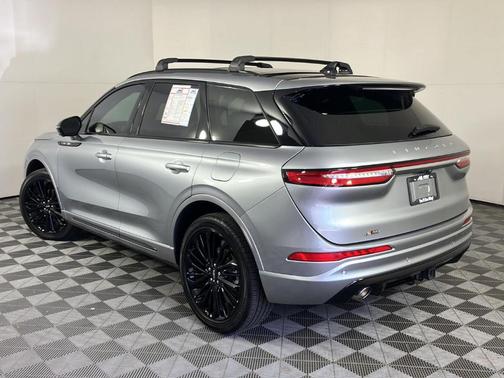 Silver Radiance Metallic 2024 Lincoln Corsair Reserve