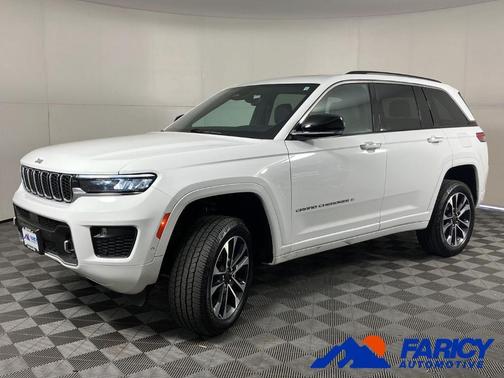 Bright White Clearcoat 2022 Jeep Grand Cherokee Overland