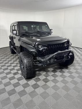 2022 Jeep Wrangler Unlimited Sahara Altitude