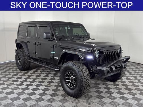 2022 Jeep Wrangler Unlimited Sahara Altitude