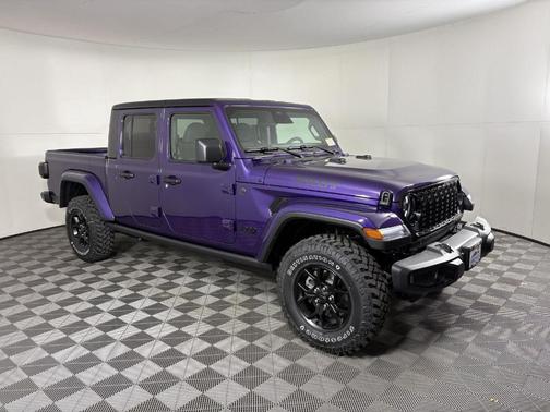 2026 Jeep Gladiator Sport
