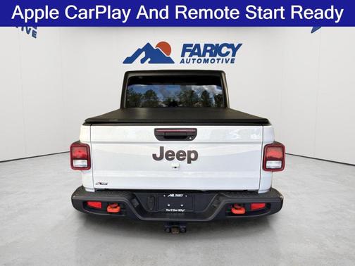 Bright White Clearcoat 2022 Jeep Gladiator Mojave