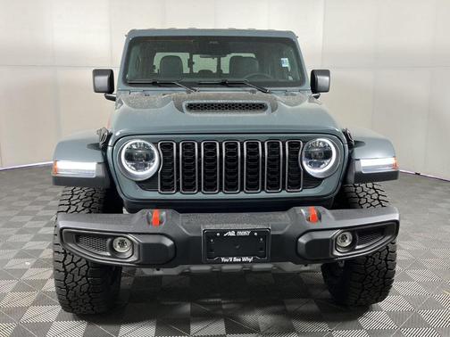 Gray 2026 Jeep Gladiator Mojave