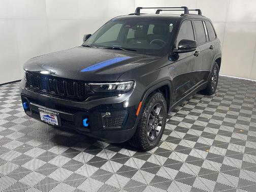 2024 Jeep Grand Cherokee 4xe Trailhawk