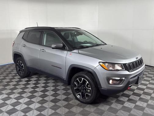 Billet Silver Metallic Clearcoat 2020 Jeep Compass Trailhawk