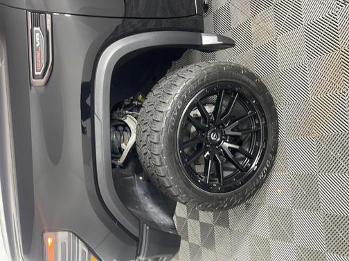 2023 GMC Sierra 1500 AT4X