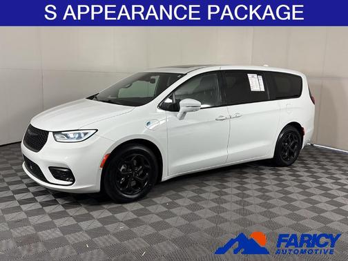 Bright White Clearcoat 2022 Chrysler Pacifica Hybrid Limited