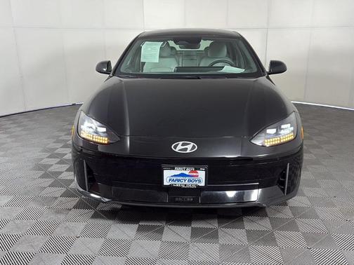 2024 Hyundai IONIQ 6 SEL