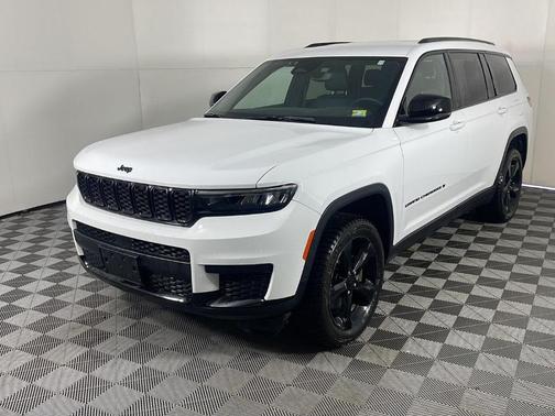 2023 Jeep Grand Cherokee L Laredo