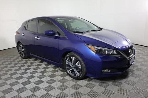 2022 Nissan Leaf SV