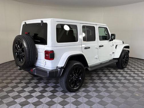 Bright White Clearcoat 2025 Jeep Wrangler 4xe Sahara
